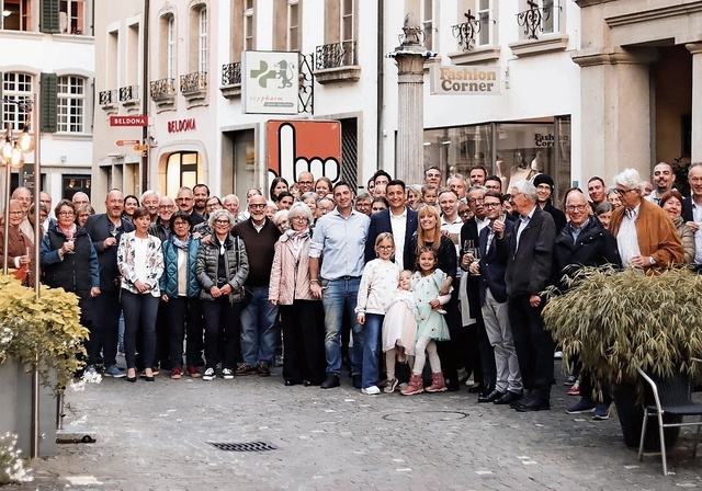 An der Feier nach den Stadtratswahlen trafen sich FDP-Angehörige und Sympathisanten der Partei.Foto: zvg