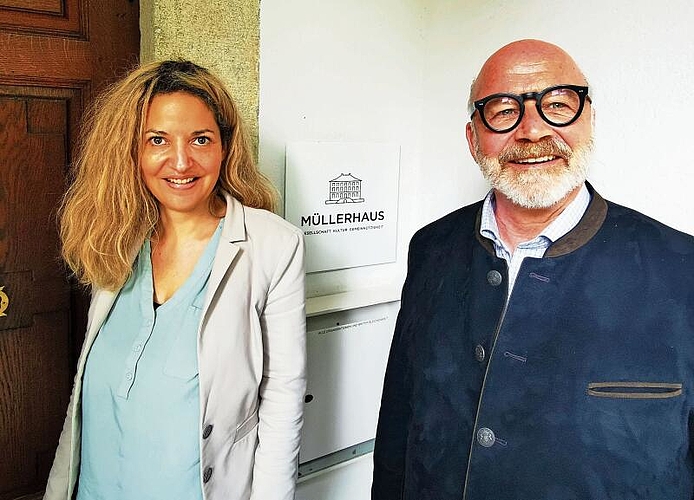 Engagieren sich für die Koordination von Freiwilligenarbeit: Geschäftsleiterin Michelle Müller und Stiftungsratspräsident Alexander Krebs vom Lenzburger Müllerhaus. Foto: Fritz Thut