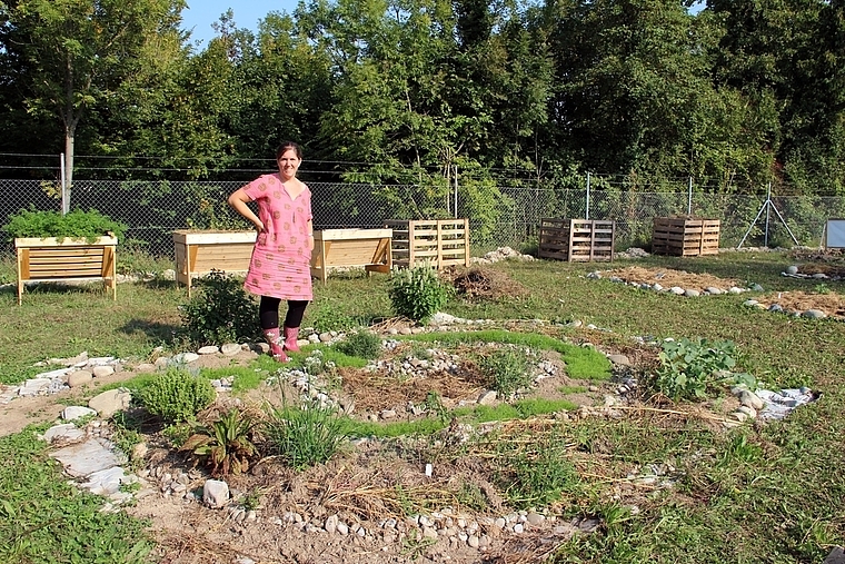 Wird jeden Tag ein bisschen grösser: Die Gartenfabrik von Eva Zurlinden. Foto: Carolin Frei