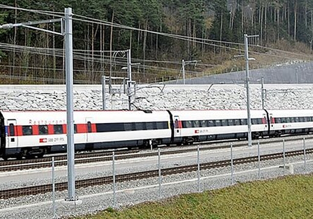 <em>Das Tessin ist ab nächstem Juni von Lenzburg aus viel schneller und mit nur einem Umsteigen erreichbar: </em>Die Einfahrt zum Gotthard-Basistunnel. Foto: zvg
