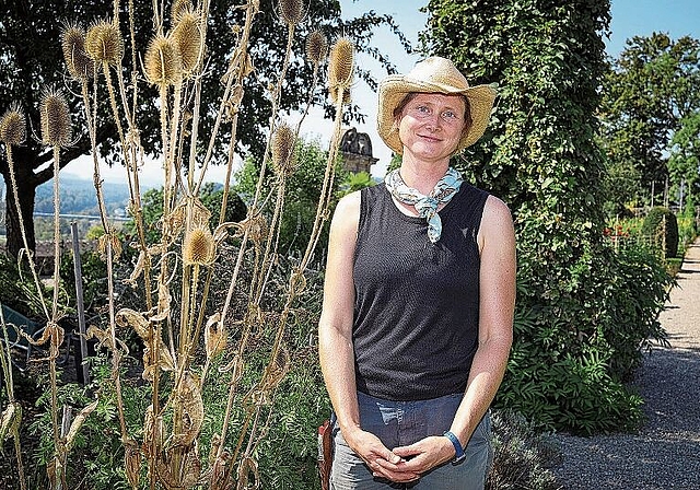 Gärtnerin auf Schloss Wildegg: Lea Walzer. Foto: Pascal Meier/MA