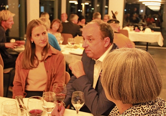 Im Element: Landammann Markus Dieth beim Stammtisch in Lenzburg.