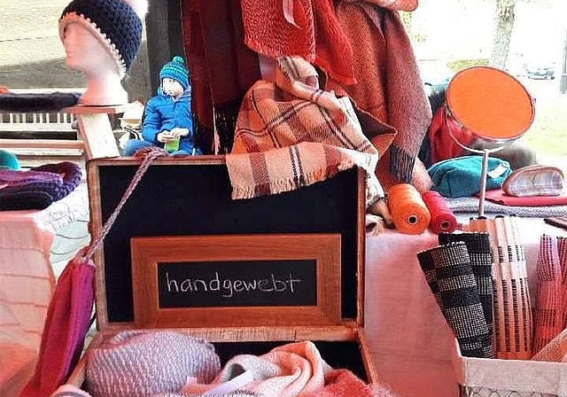 <em>Handgemachtes und vieles mehr:</em> Grosse Auswahl am Herbstmarkt. Foto: zvg