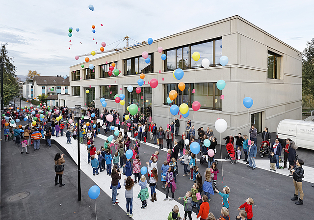 In absehbarer Zeit eine neue Festivität in Sicht: Einweihungsfest für die erste Etappe des Mühlemattschulhauses 2013. Foto: André Albrecht