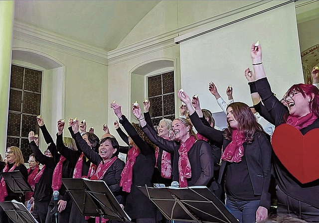Der Gospelchor begeisterte die Zuhörerinnen und Zuhörer.Foto: zvg