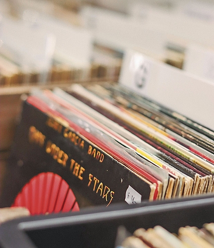 Vinyl, so weit das Auge reicht.Foto: Romi Schmid 