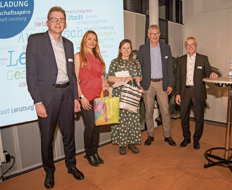«Es soll allen gut gehen»: Landammann Dieter Egli, Barbara Studer, Daniel Mosimann und Rainer Käsmaier. Foto: Peter Winkelmann