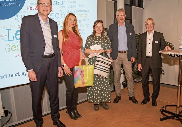 «Es soll allen gut gehen»: Landammann Dieter Egli, Barbara Studer, Daniel Mosimann und Rainer Käsmaier. Foto: Peter Winkelmann