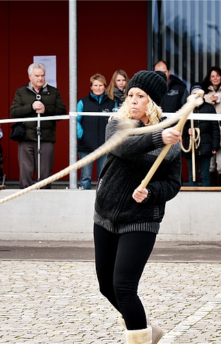Die Blonde: Janine Kölbi, Hunzenschwil.

