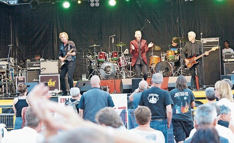 Familienfreundlich und stimmungsvoll: Auftritt von Dr. Feelgood am «Schützi». Foto: Ruedi Burkart
