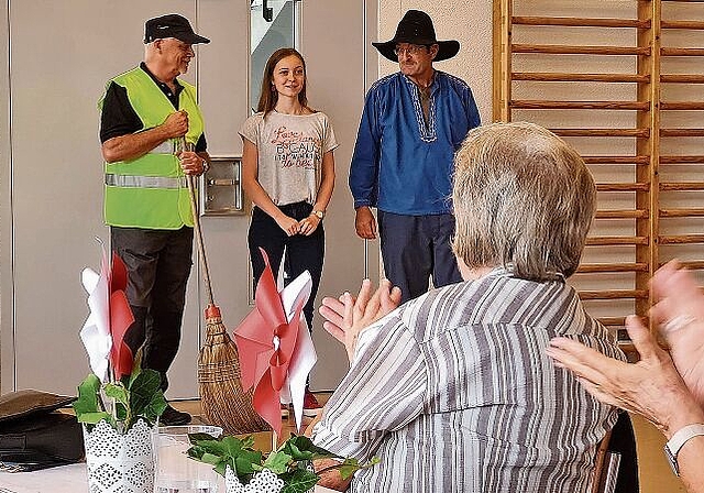 Spielten eine mögliche 1.-August-Rede: Hanspeter Meier, Anouk Dähler und Urs Meier. Foto: Carolin Frei