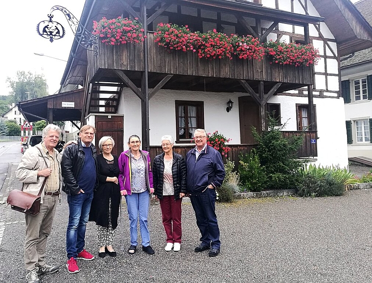 Sie stehen hinter der 2. Kulturwerkstatt Seetal: Die Organisatoren (von links) Max Zurbuchen, Pitsch Schmid (Steinzeitwerkstatt Boniswil), Edith Haller-Suter (IG Hansjakob-Suter-Sammlung), Alice Gehrig-Müller (Historische Vereinigung Seetal und Umge