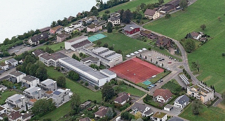 Die Schulanlage Eggen muss saniert werden. Das Projekt wird erneut aufgerollt.Foto: Michael Küng