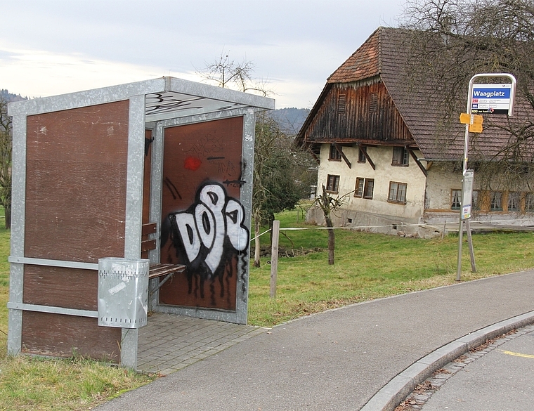 Eine der ersten Massnahmen: Buswartehäuschen am Waagplatz soll ersetztwerden. Foto: AG