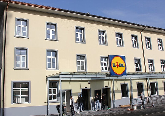 <em>Eine weitere Einkaufsmöglichkeit im Dorf: </em>Die neue Lidl-Filiale in Niederlenz. Fotos: Alfred Gassmann
