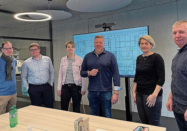 Das OK der Gewerbeausstellung 2022:  Samuel Meier, Michael Gähweiler, Kathrin Hilfiker, OK-Präsident Erhard Luginbühl, Ursula Lüpold und Köbi Gebhard (von links). (Auf dem Foto fehlt Markus Schnyder). Foto: Hanny Dorer