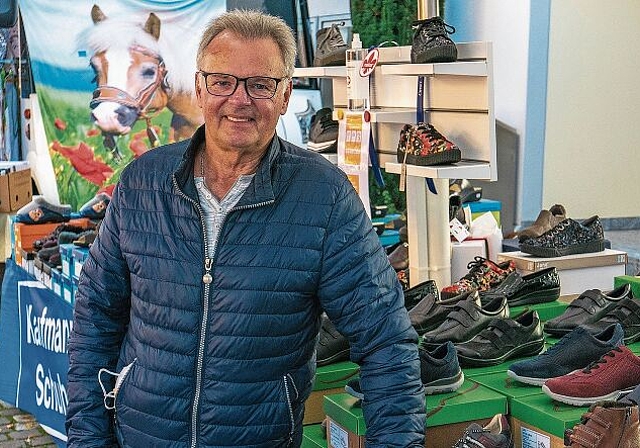 «Der Chlausmärt wurde zu früh abgesagt»: Marktchef Kurt Kaufmann, selber jahrelang mit seinem Bruder an vielen Märkten unterwegs, kann die Absage nicht ganz nachvollziehen, zumal ein gutes und erfolgreiches Schutzkonzept vorgelegt wurde. Foto: P