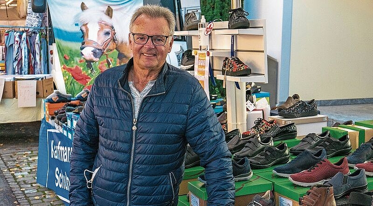 «Der Chlausmärt wurde zu früh abgesagt»: Marktchef Kurt Kaufmann, selber jahrelang mit seinem Bruder an vielen Märkten unterwegs, kann die Absage nicht ganz nachvollziehen, zumal ein gutes und erfolgreiches Schutzkonzept vorgelegt wurde. Foto: P