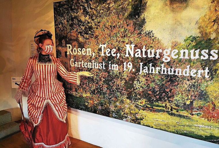 Britische Lebensart: Lady Mildred eröffnete die Sonderausstellung «Gartenlust im 19. Jahrhundert» auf Schloss Lenzburg. Foto: Fritz Thut