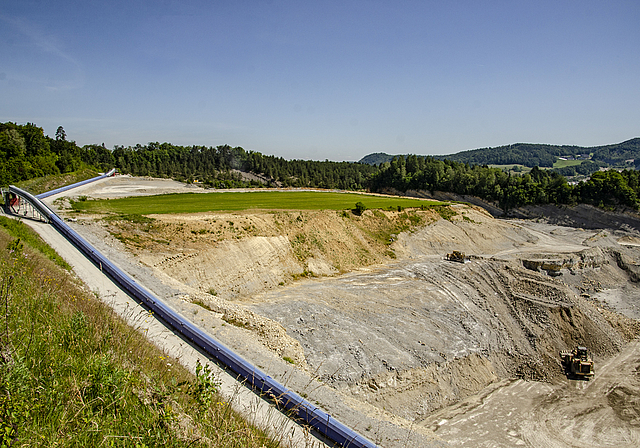 Wird mit landwirtschaftlichem Bodenmaterial aufgefüllt: Die grüne Winkelmatt. Foto: Peter Winkelmann