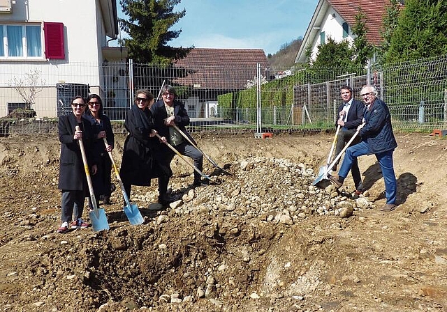 Gut gelaunt: Nina Decman (Geschäftsführerin der Husistein &amp; Partner AG), Nora El Kamel (CEO des Immobilien- und Baudienstleiters der Volare Group AG), Maja Husistein (VR-Präsidentin der Husistein &amp; Partner AG), Philipp Husistein, Ingo Wagn