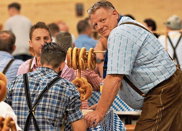 Freut sich: Festchef Beat Dünki organisiert das 11. Aargauer Oktoberfest. Foto: Ruedi Burkart