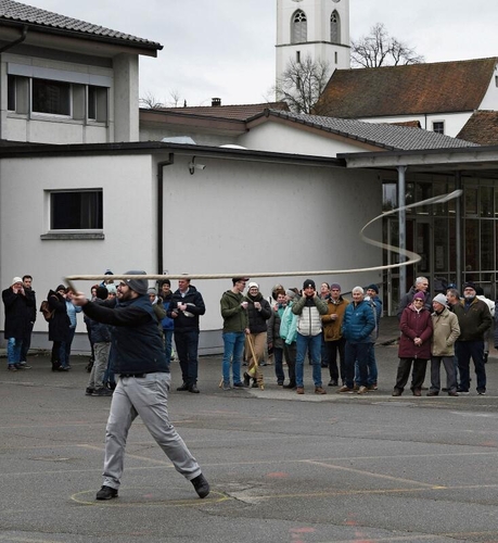 Alle Kandidaten führten ihre Klöpfkünste vor.Foto: Andreas Walker