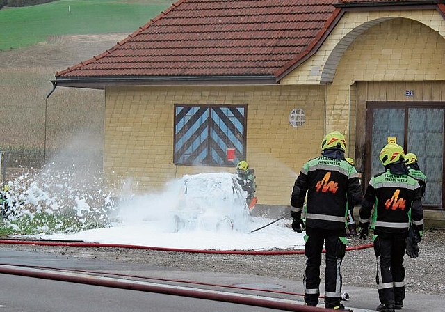 Durch den Schaumeinsatz konnte der Brand gestoppt werden.Foto: ASt