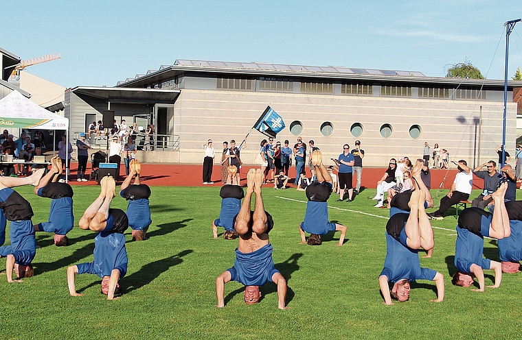 Zog die Besucher in ihren Bann: Die Gymnastik-Vorstellung des STV Rupperswil.Foto: zvg
