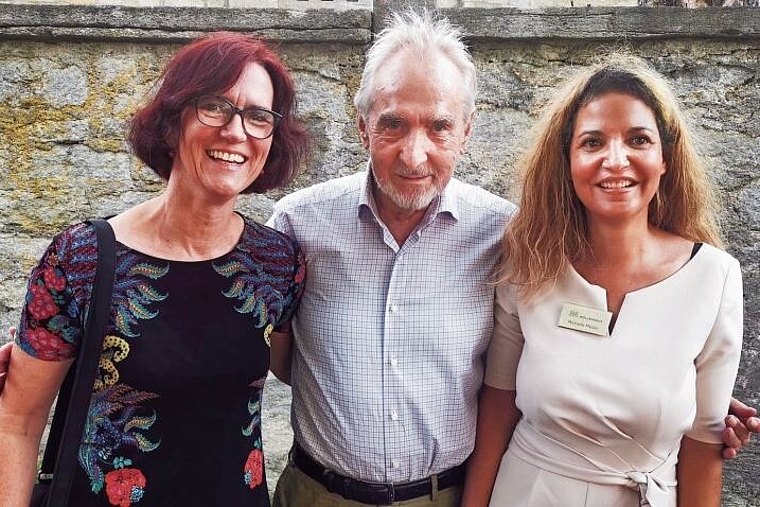 Zeigten sich am Netzwerktag überzeugt von der Bedeutung der Freiwilligenarbeit: Stadträtin Beatrice Taubert, Autor Ludwig Hasler und Müllerhaus-Geschäftsleiterin Michelle Müller. Foto: Fritz Thut