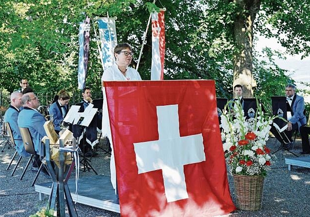 «Unus pro omnibus, omnes pro uno»: Marianne Wildi appellierte in ihrer 1.-August-Ansprache an die Gemeinschaft. Foto: Romi Schmid
