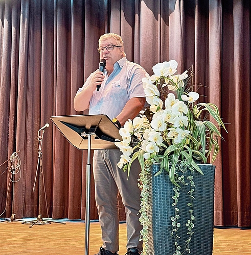 Gemeinderat Hannes Bopp am Zertifikatsanlass.Foto: Verena Schmidtke