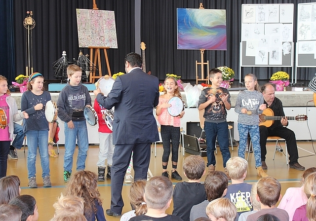 Tanz, Musik und Unterhaltung war Teil des Programms am Kulturanlass 2016/2017 in Fahrwangen. (zvg)