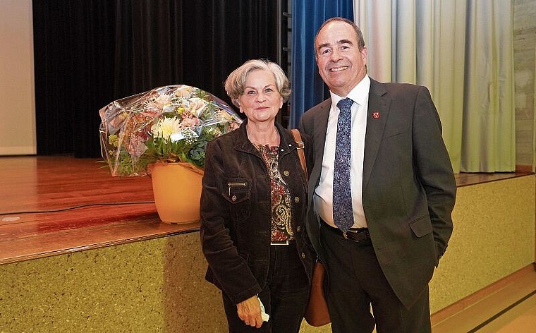 Freuen sich auf vermehrte Zweisamkeit: Ruth und Otto Moser, der scheidende Gemeindeammann von Staufen. Foto: zvg