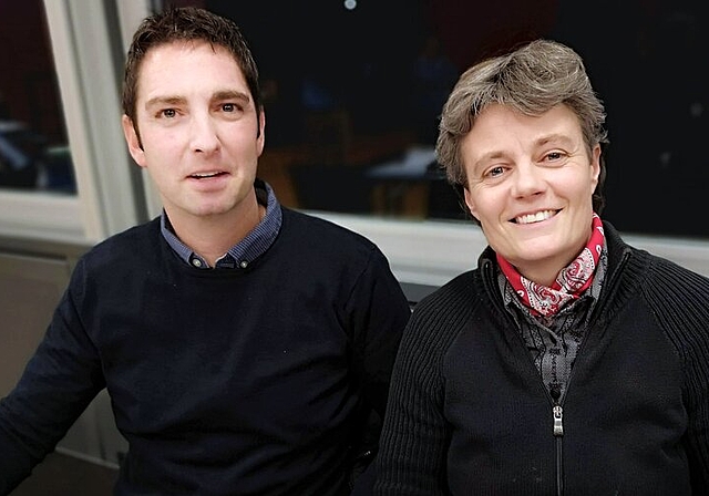 <em>Ablösung an der Spitze:</em> Sven Ammann (FDP) wird Nachfolger von Brigitte Vogel (SVP) als Einwohnerratspräsident. Foto: Fritz Thut