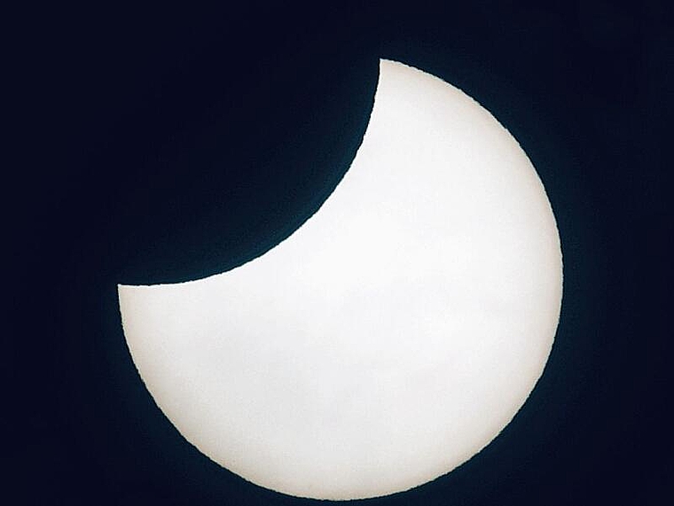 Das Maximum in der Region Lenzburg: Ungefähre Sichtbarkeit der Sonnenfinsternis vom 25. Oktober. Foto: Andreas Walker