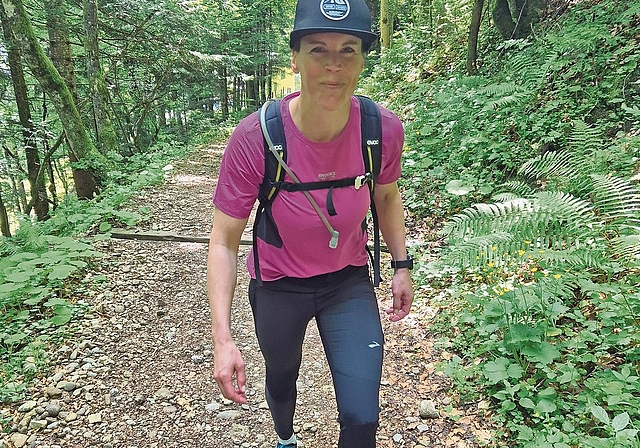Hier noch unterhalb der Waldgrenze: Wo Monika Sattler hin will, wächst nicht mehr viel.Foto: zvg