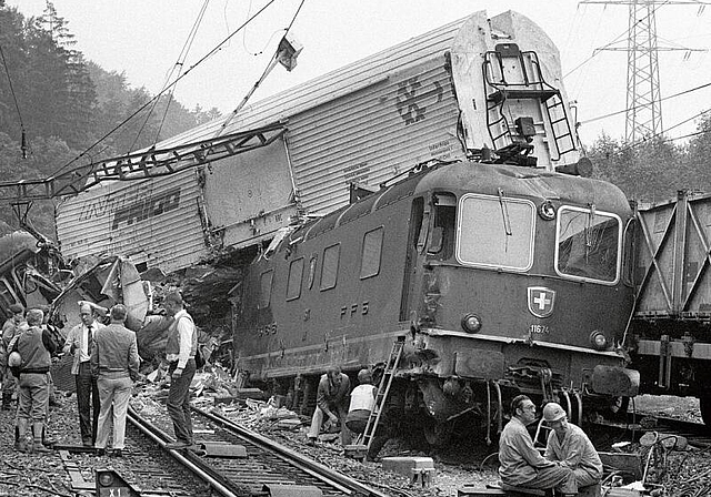 Vor 40 Jahren: Ein Bild der Zerstörung am Unfallort. Foto: zvg