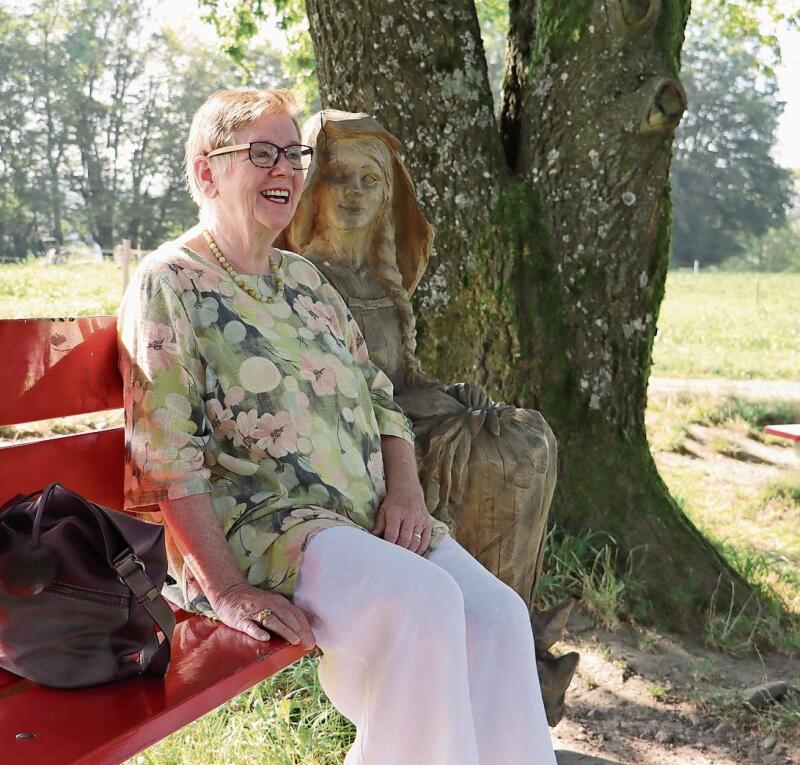 Hat über 100 Stunden Arbeit in die Hörstationen investiert: Ursula Steinmann-Fey.Foto: Romi Schmid