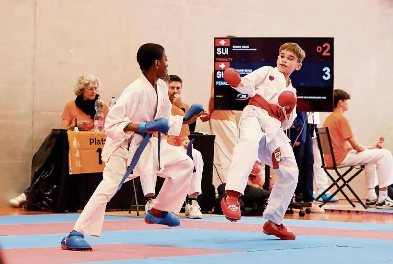 Beeindruckende Leistungen: Die Karatekas boten am Samstag spannende Wettkämpfe.Foto: Romi Schmid