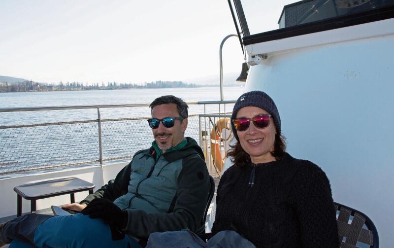 Petra Ecke und Florian Keller fuhren nach einer Wanderung mit dem Schiff.Foto: Verena Schmidtke