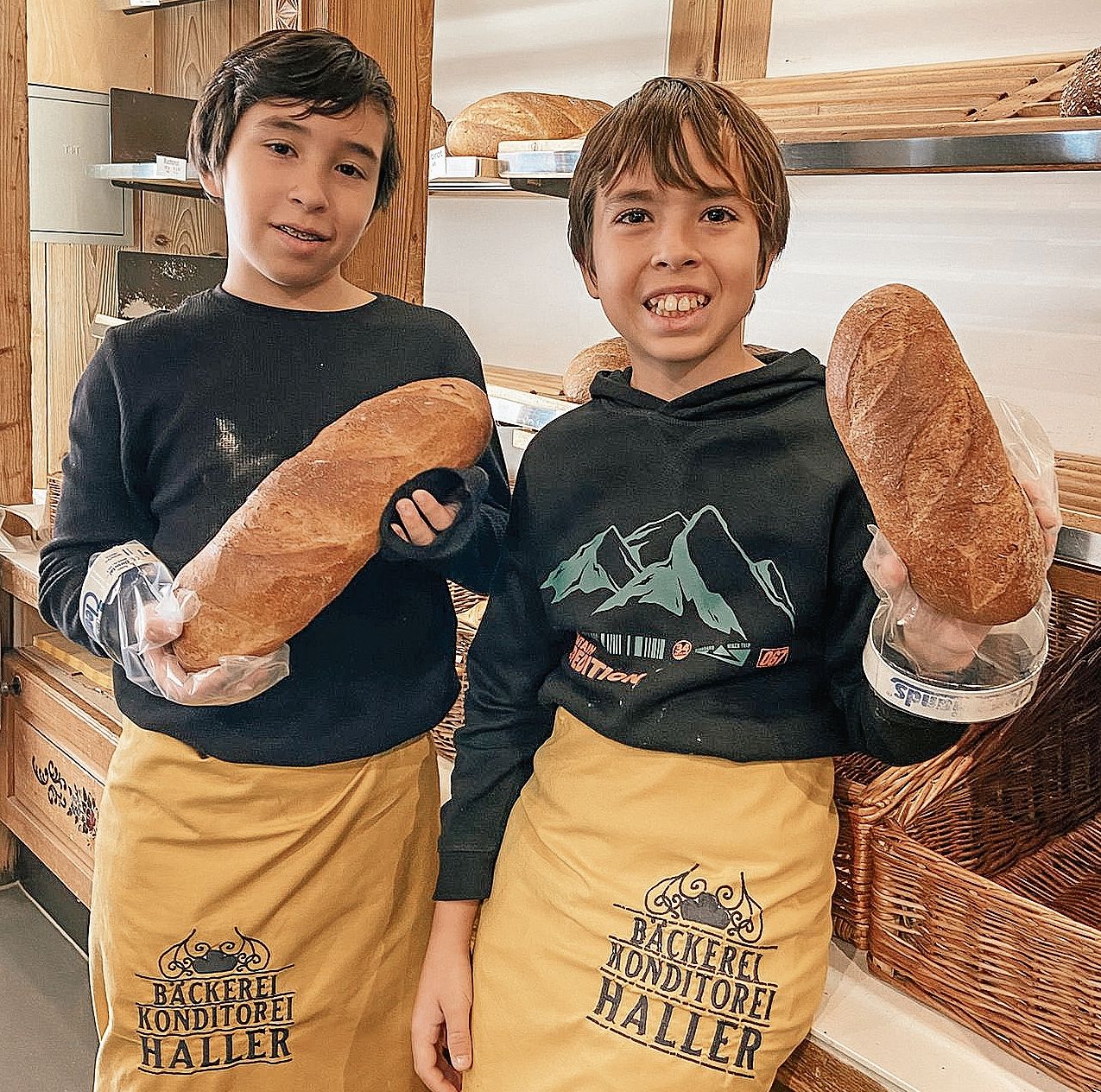 Bei der Bäckerei-Konditorei Haller in Lenzburg erhielten die Kinder auch spannende Einblicke. Foto: zvg Bei der Bäckerei-Konditorei Haller in Lenzburg erhielten die Kinder auch spannende Einblicke. Foto: zvg