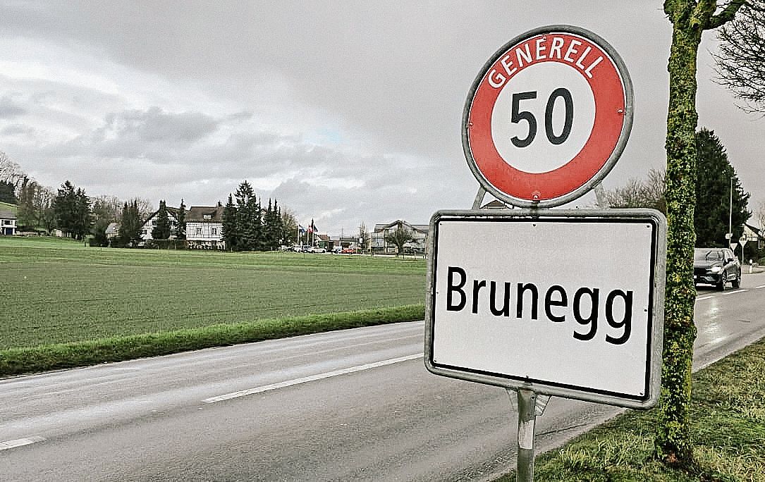 Zwischen Sturm und Neuanfang: In Brunegg stehen am 8. März Wahlen an.Foto: Romi Schmid