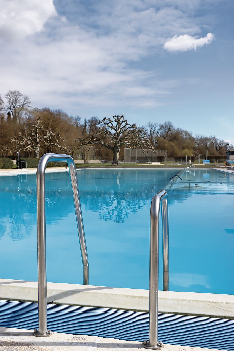 Die Badisaison rückt näher: Bald heisst es wieder eintauchen.Foto: Romi Schmid Die Badisaison rückt näher: Bald heisst es wieder eintauchen.Foto: Romi Schmid