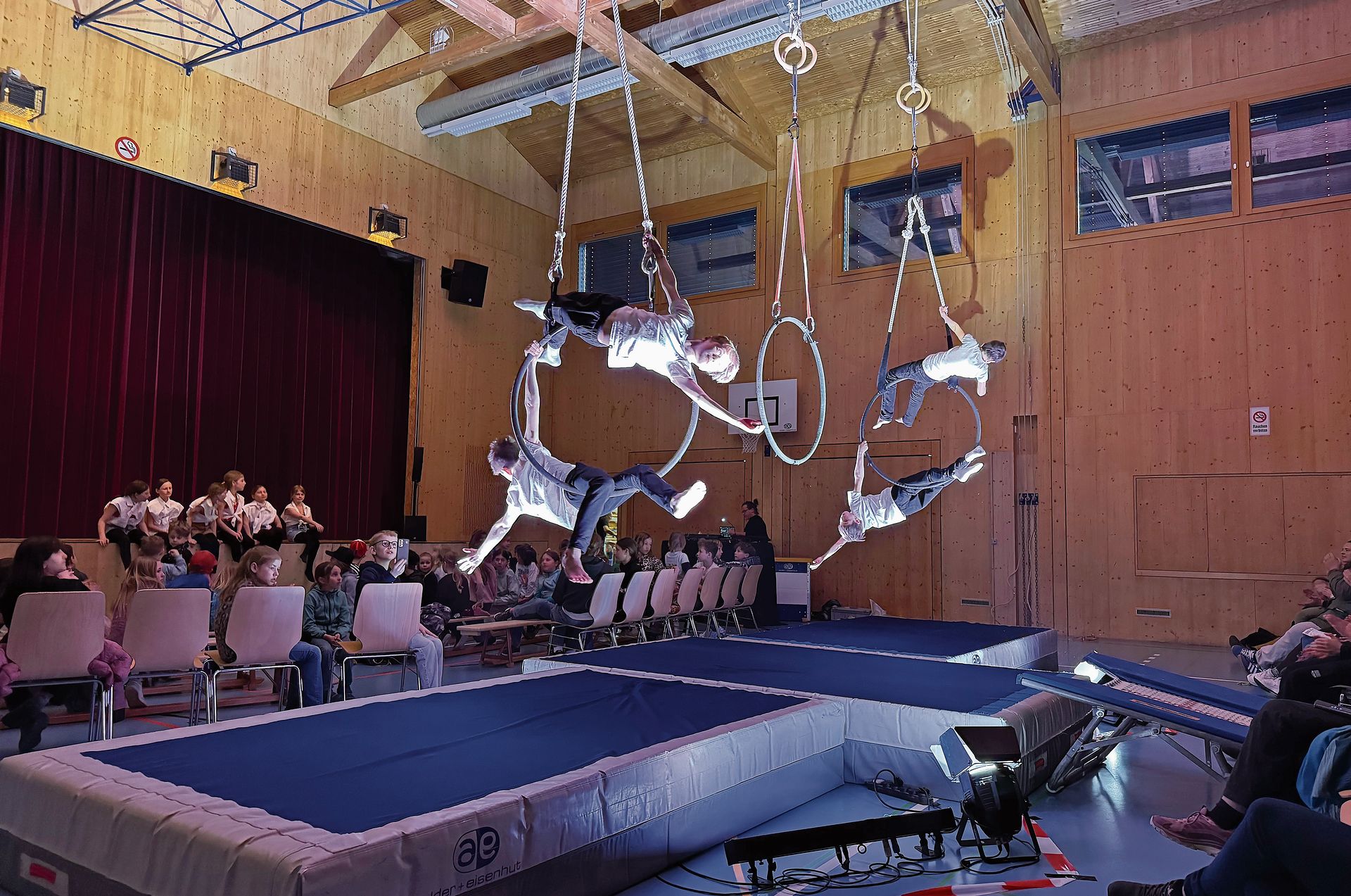 Das Publikum war beeindruckt von der Aufführung.Foto: Verena Schmidtke Das Publikum war beeindruckt von der Aufführung.Foto: Verena Schmidtke