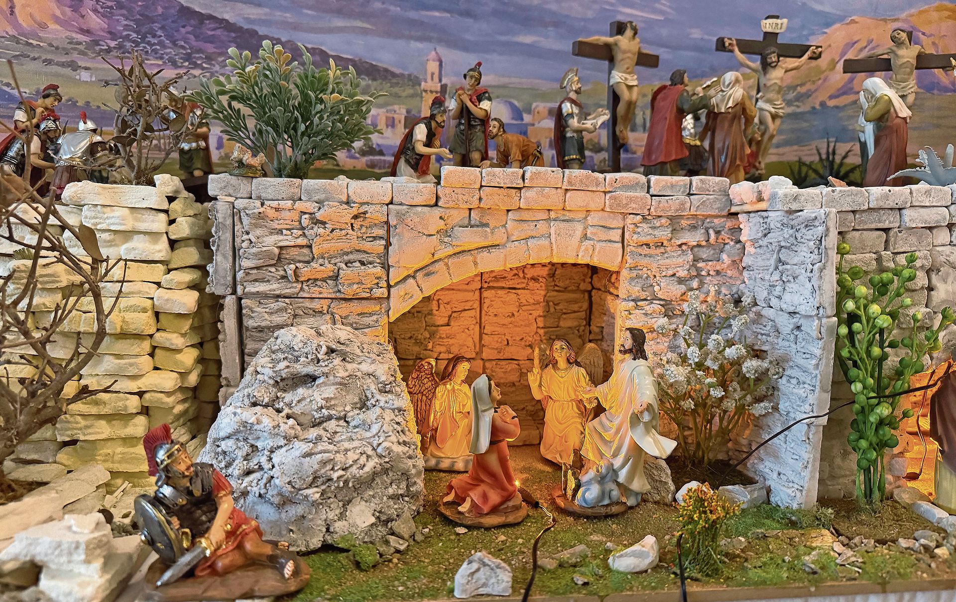 Die Ostergeschichte anhand einer Krippenlandschaft dargestellt.Foto: Verena Schmidtke Die Ostergeschichte anhand einer Krippenlandschaft dargestellt.Foto: Verena Schmidtke