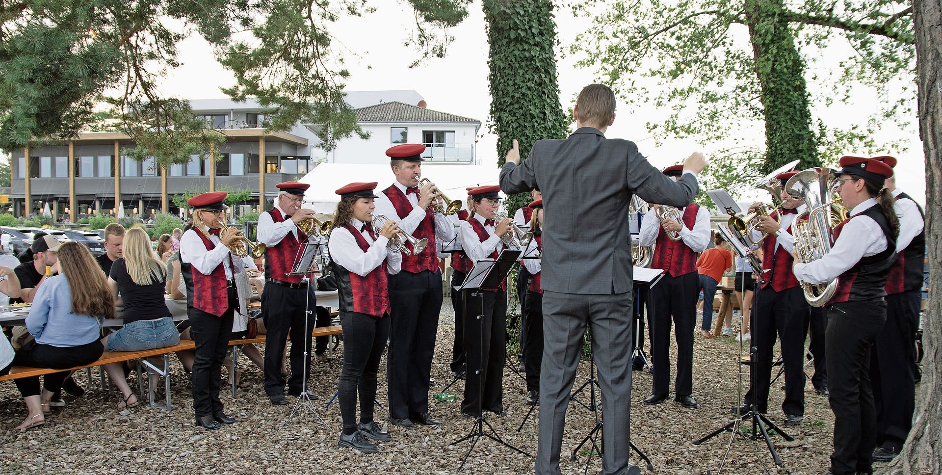Musikalische Unterhaltung durfte an der Bundesfeier in Seengen natürlich nicht fehlen.Foto: Verena Schmidtke Musikalische Unterhaltung durfte an der Bundesfeier in Seengen natürlich nicht fehlen.Foto: Verena Schmidtke