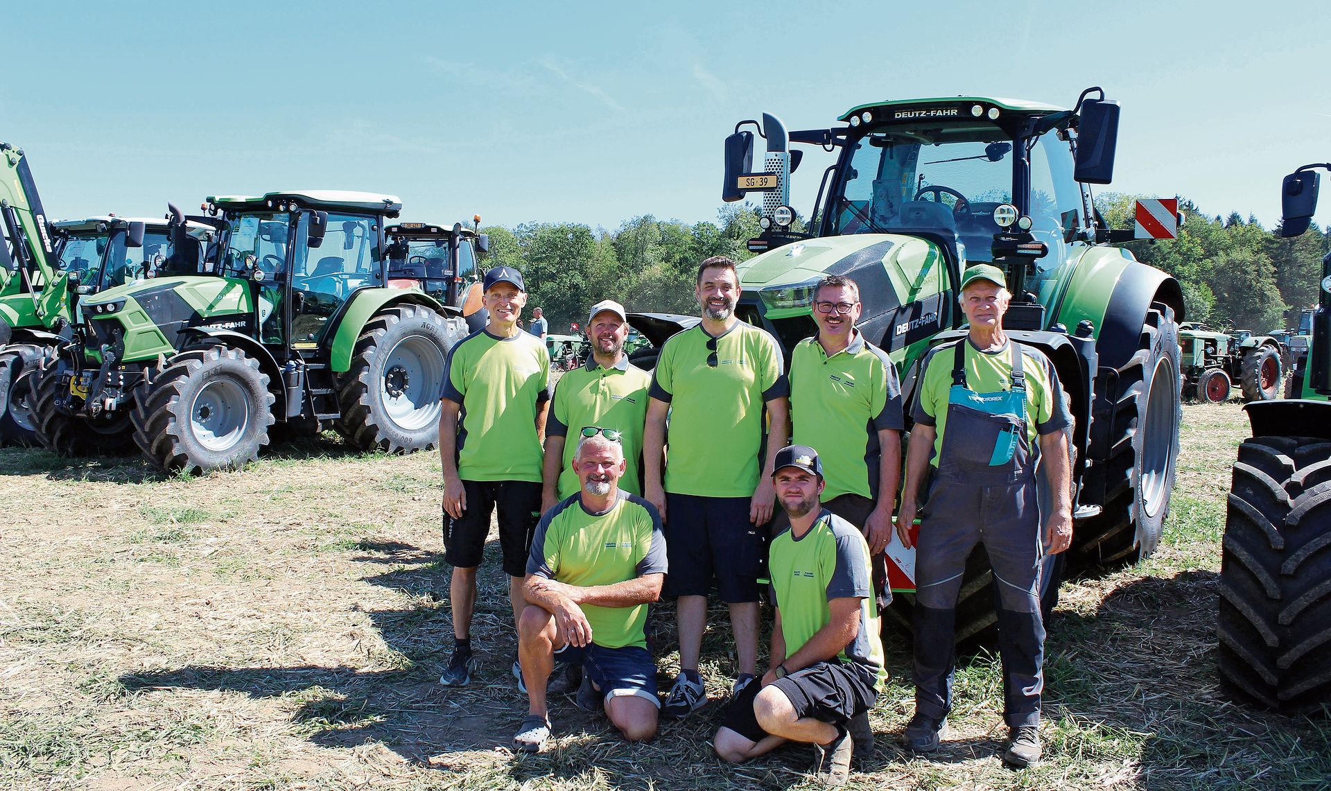 Schufen einen tollen Event: Andreas Wyss, Roy Mosimann sowie hinten Urs Eichenberger, Martin Bühlmann, Stephan Köppel, Stefan Mosimann und der Hauptsponsor Markus Frei. Es fehlt das OK-Mitglied Cornelia Held.Foto: Debora Hugentobler Schufen einen tollen Event: Andreas Wyss, Roy Mosimann sowie hinten Urs Eichenberger, Martin Bühlmann, Stephan Köppel, Stefan Mosimann und der Hauptsponsor Markus Frei. Es fehlt das OK-Mitglied Cornelia Held.Foto: Debora Hugentobler
