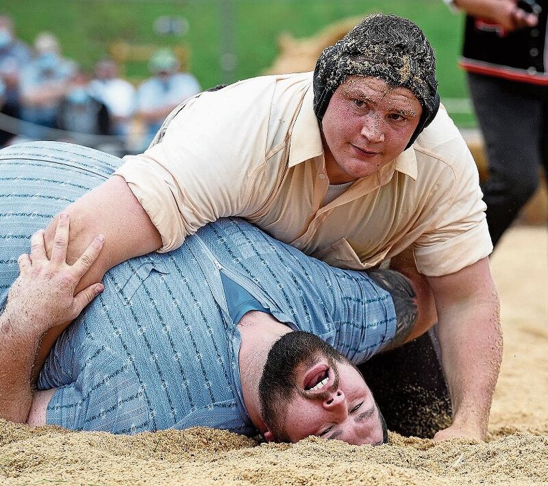 Einer von vier Siegen: Lokalmatador Nick Alpiger hat eben Tiago Vieira gebodigt und sich damit für den Schlussgang qualifiziert. Foto: Alexander Wagner
