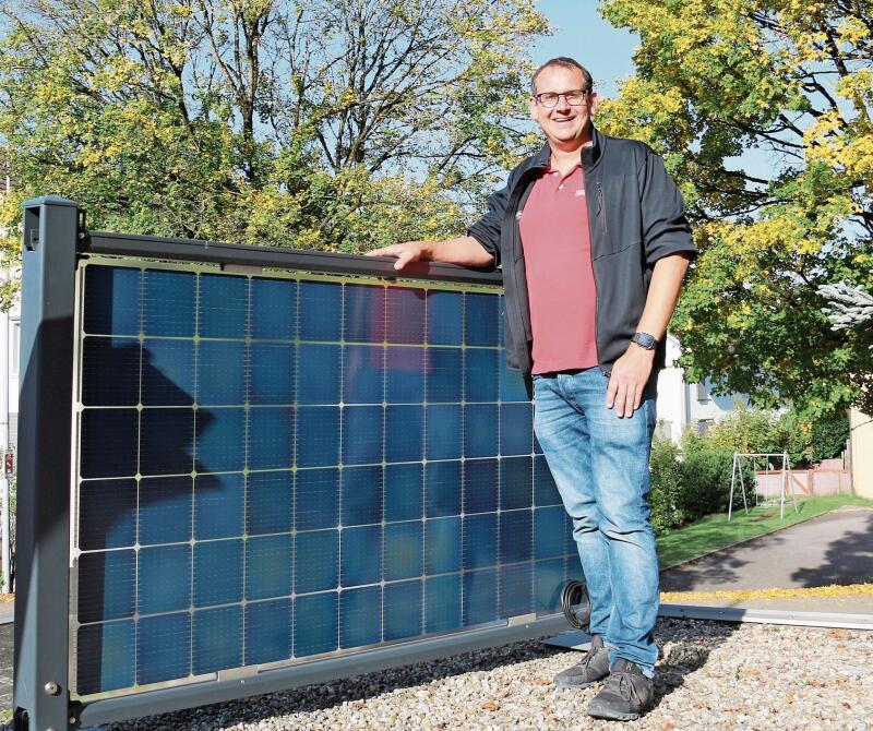 Solarprofi aus Leidenschaft: Thomas Oppliger führt die Firma Oppliger Haustechnik in dritter Generation. Foto: Romi Schmid
